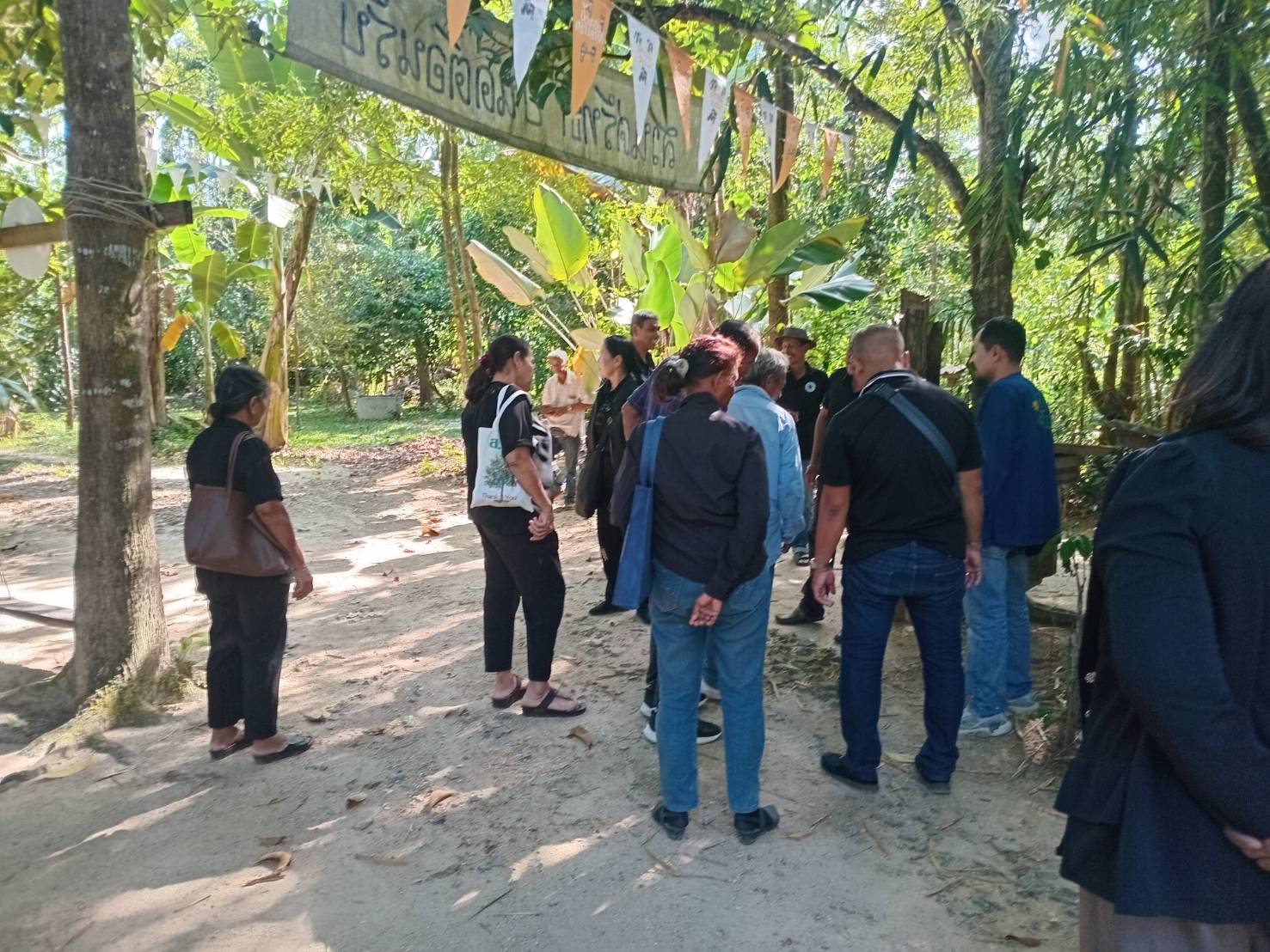 title - ส.ป.ก.ตรัง ดำเนินการจัดอบรม/ศึกษาดูงาน หลักสูตร ระบบการผลิตเกษตรกรรมยั่งยืน  ภายใต้โครงการพัฒนาเกษตรกรรมยั่งยืน กิจกรรมพัฒนาเกษตรกรรมยั่งยืนในเขตปฏิรูปที่ดินจังหวัดตรัง ปีงบประมาณ พ.ศ. ๒๕๖๙